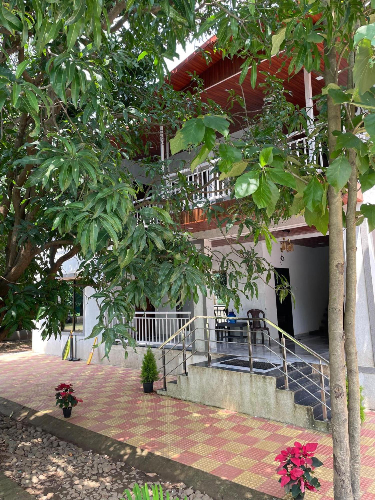 Riverland Farm And Resort Карджат Екстериор снимка