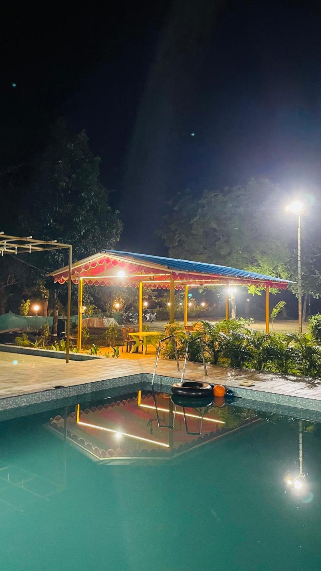 Riverland Farm And Resort Карджат Екстериор снимка